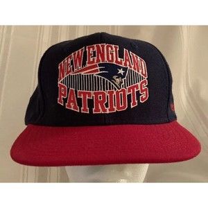 New England Patriots NFL Team Apparel Reebok SnapBack Hat Cap Football Blue